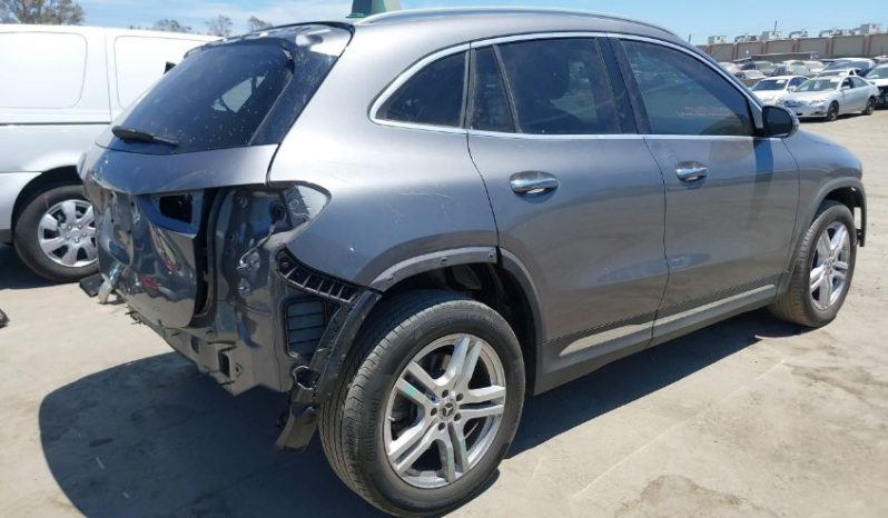 Used 2021 Mercedes GLA full