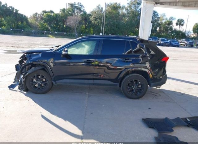 Used 2022 Toyota RAV4 full
