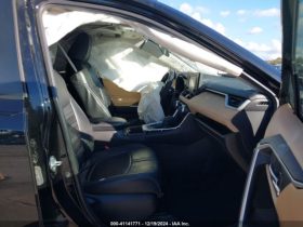 Used 2022 Toyota RAV4