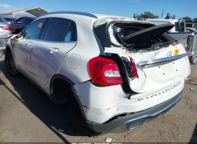 Used 2018 Mercedes GLA-Class full