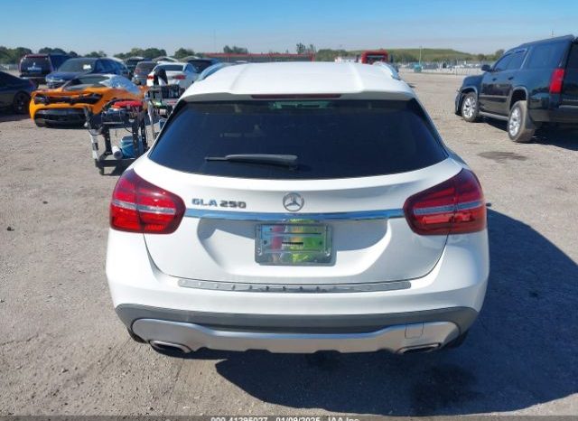Used 2020 Mercedes GLA-Class full