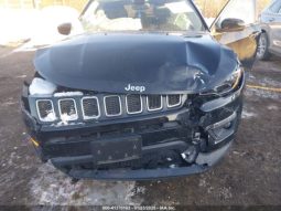 Used 2018 Jeep Compass full