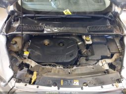 Used 2018 Ford Escape full