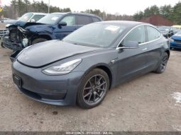 Used 2018 Tesla Model 3 full