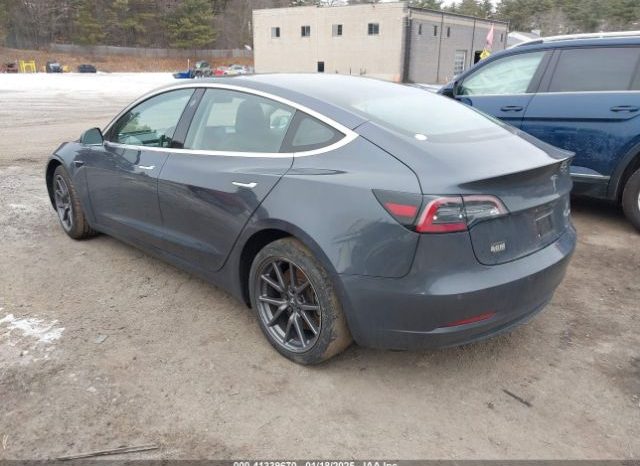 Used 2018 Tesla Model 3 full