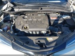 Used 2018 Toyota Corolla Hatchback full