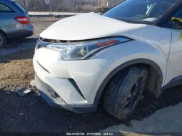Used 2018 Toyota Corolla Hatchback full