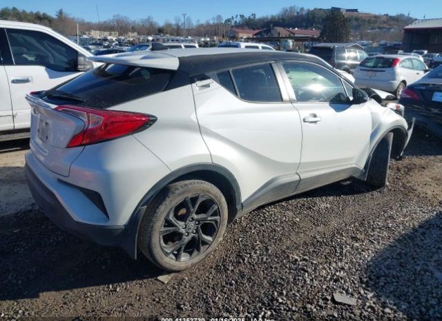 Used 2018 Toyota Corolla Hatchback full