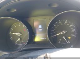 Used 2018 Toyota Corolla Hatchback full