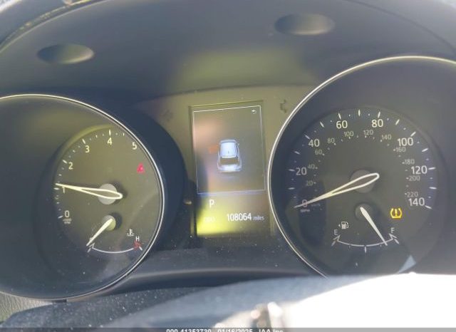 Used 2018 Toyota Corolla Hatchback full