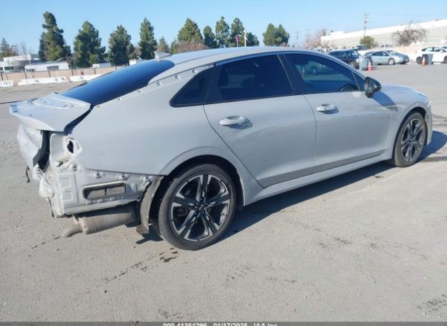 Used 2021 Kia Forte Koup full