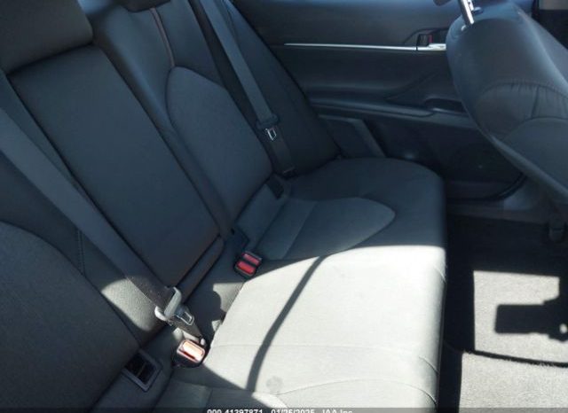 Used 2019 Toyota Camry full