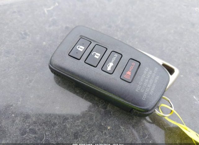 Used 2018 Lexus IS 300 full