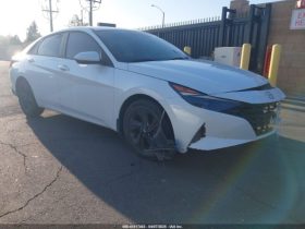 Used 2022 Hyundai Elantra