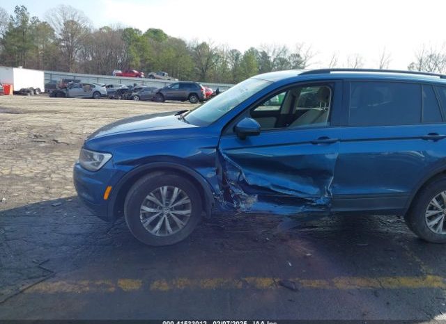 Used 2020 volvo 240 full