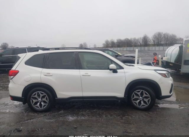 Certified Used 2020 Subaru Forester full