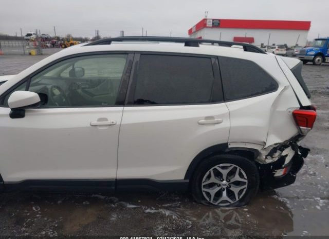 Certified Used 2020 Subaru Forester full