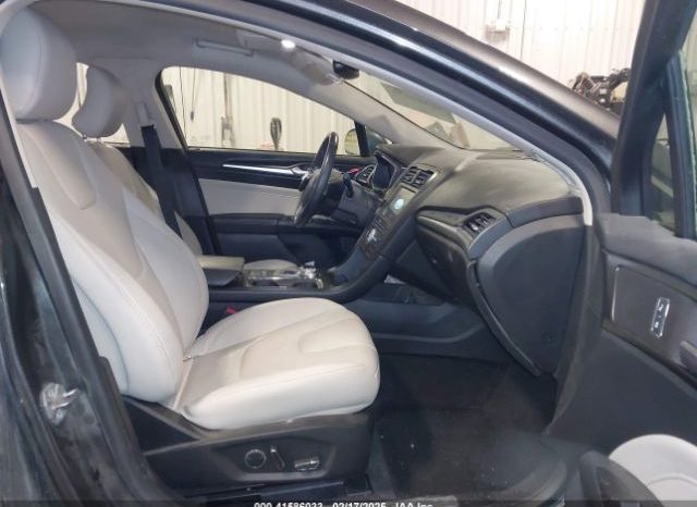 Used 2018 Ford Fusion full