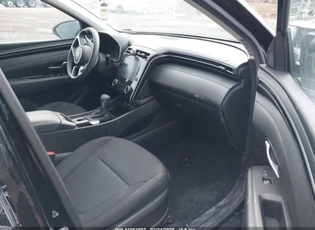 Used 2022 Hyundai Elantra full
