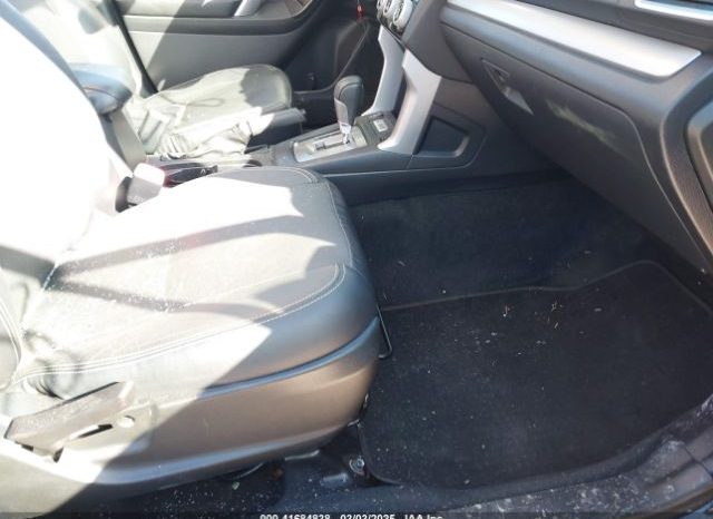 Used 2016 Subaru Forester full