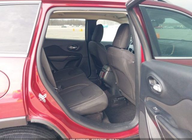Used 2016 Jeep Cherokee full