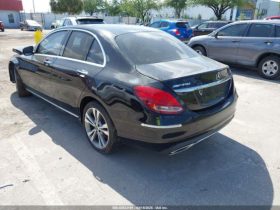 Used 2018 Mercedes C300
