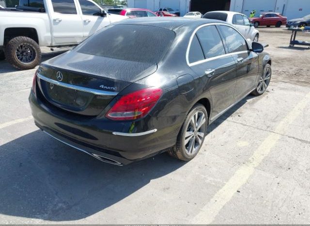 Used 2018 Mercedes C300 full