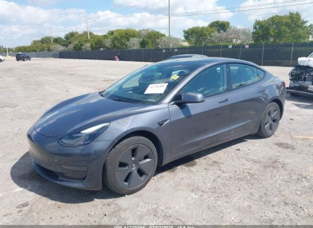 Used 2023 Tesla Model 3 full