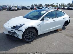 Used 2023 Tesla Model 3 full