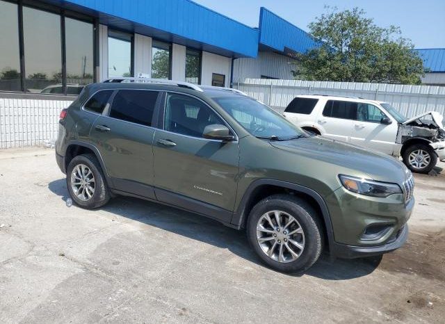 Used 2019 Jeep Cherokee full