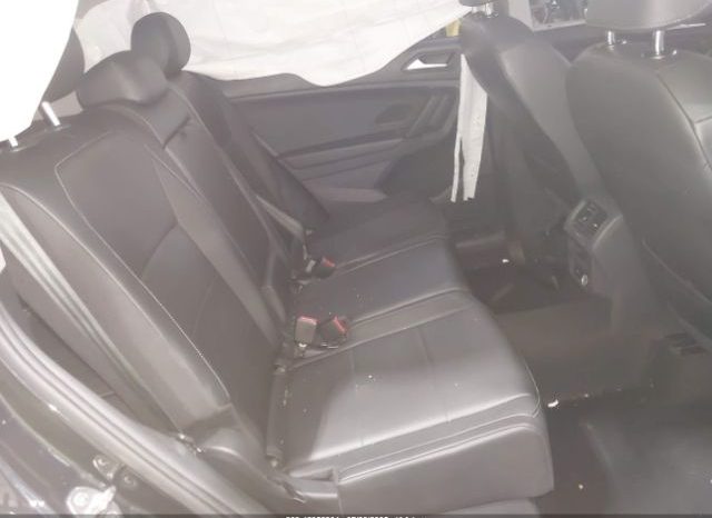 Used 2019 volvo 240 full