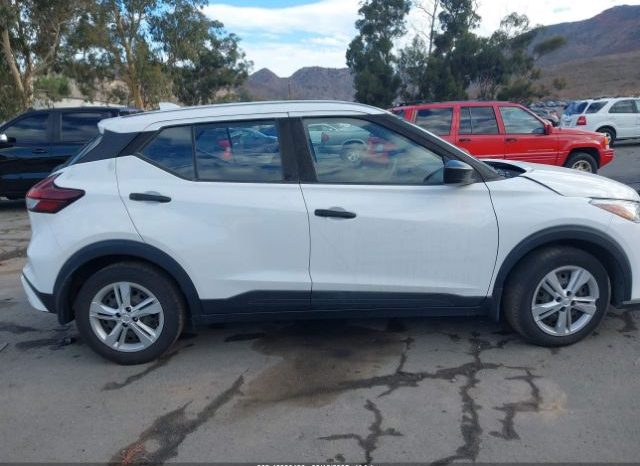 Used 2021 Nissan Truck full