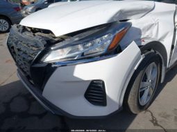 Used 2021 Nissan Truck full