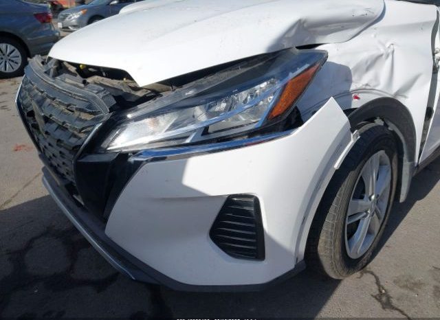 Used 2021 Nissan Truck full