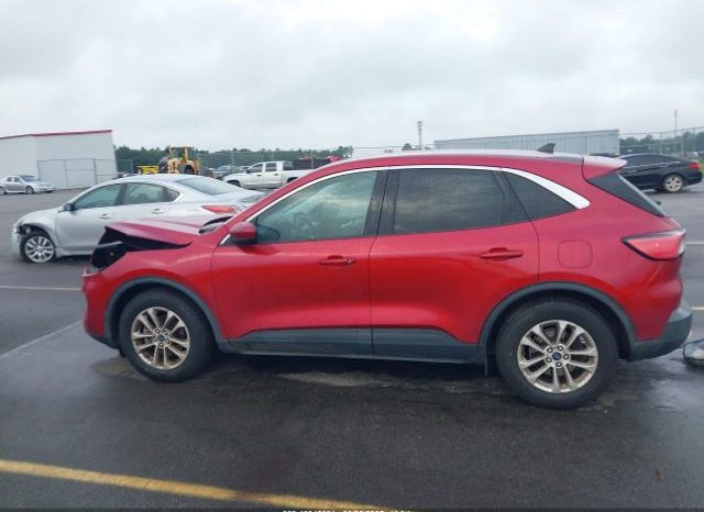 Used 2021 Ford Escape full