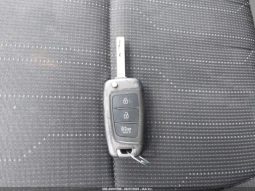 Used 2021 Hyundai Veloster full