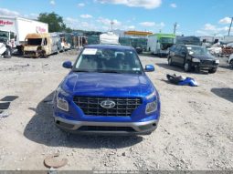 Used 2021 Hyundai Veloster full