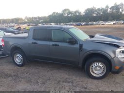 Used 2022 Ford Maverick full