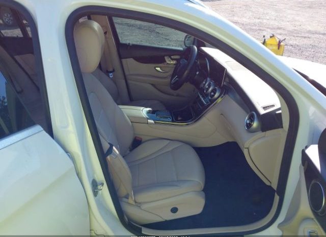 Used 2021 Mercedes GLC-Class full