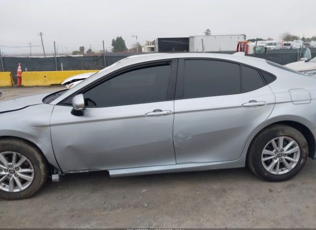 Used 2025 Toyota Camry full
