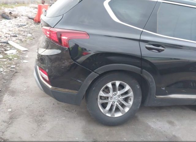Used 2019 Hyundai Santa Fe full